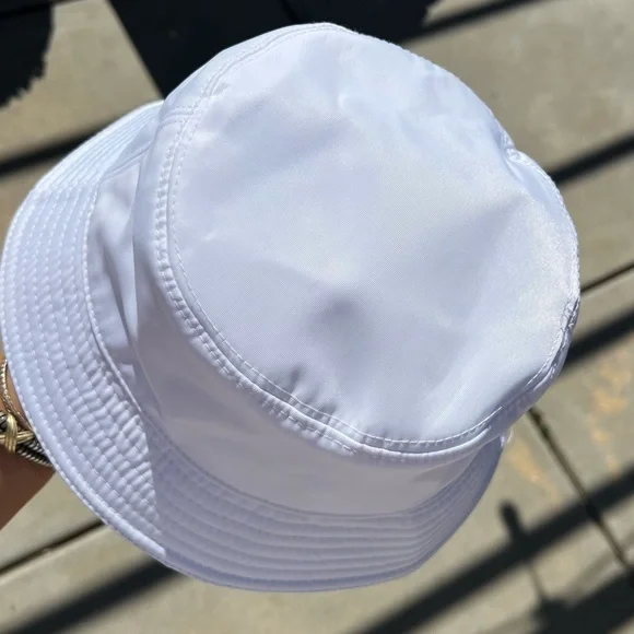 Fashion  White Bucket Hat - Picture 9 of 12
